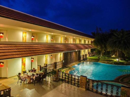 Activities

Visit Vivekananda Rock Memorial

Visit Thiruvalluvar Statue

Sunset view

Meals: Breakfast + Dinner