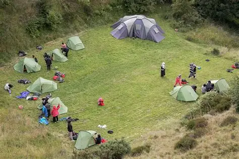 Description: During the core trekking days, accommodation consists of Double-Layered 4-Season Alpine Tents. These are designed for high-altitude winds and sub-zero temperatures. You are provided with:

Insulated Sleeping Mats: To prevent heat loss from the ground.

Professional Sleeping Bags: Rated for -10°C to -15°C.

Dining Tent: A common dry area for meals and social interaction.

Dry Pit Toilets: Set up at each campsite to ensure eco-friendly hygiene in the wilderness.