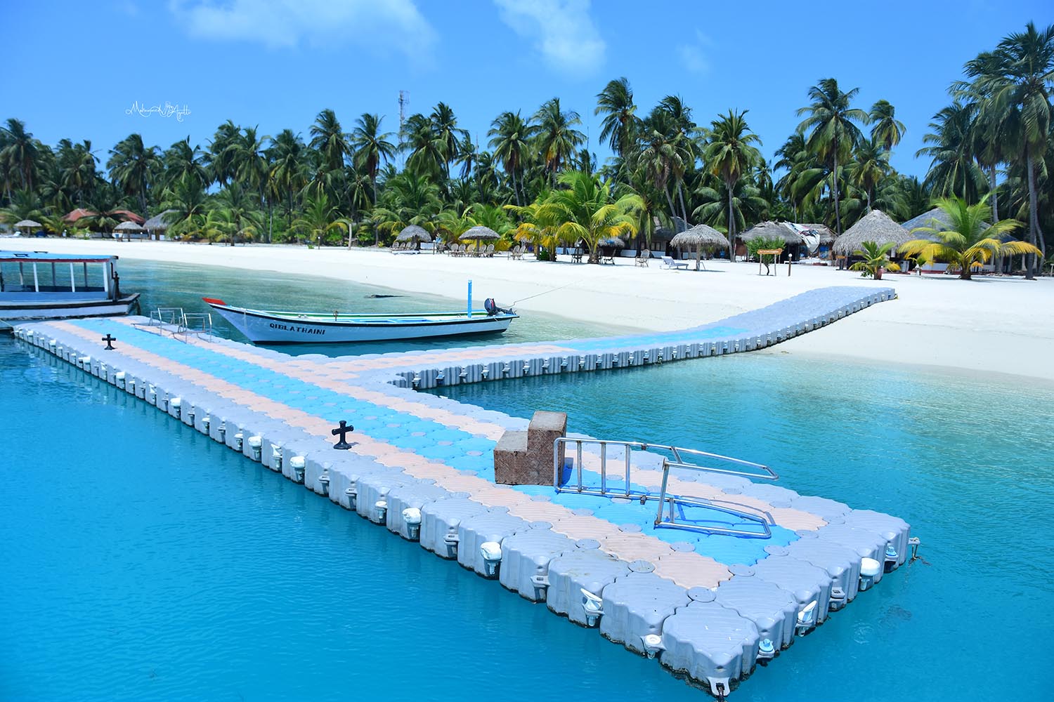 Description: An elite island retreat managed by the Taj Group (IHCL), situated on an uninhabited island accessible by boat from Agatti. It features luxury thatched-roof cottages set directly on the white sands. The resort offers an exclusive "castaway" experience with world-class water sports, sunset cruises, and beachfront dining in a secluded, high-end environment.